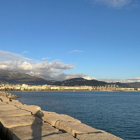 Appartamento A Casa Di Roberta Salerno Esterno foto
