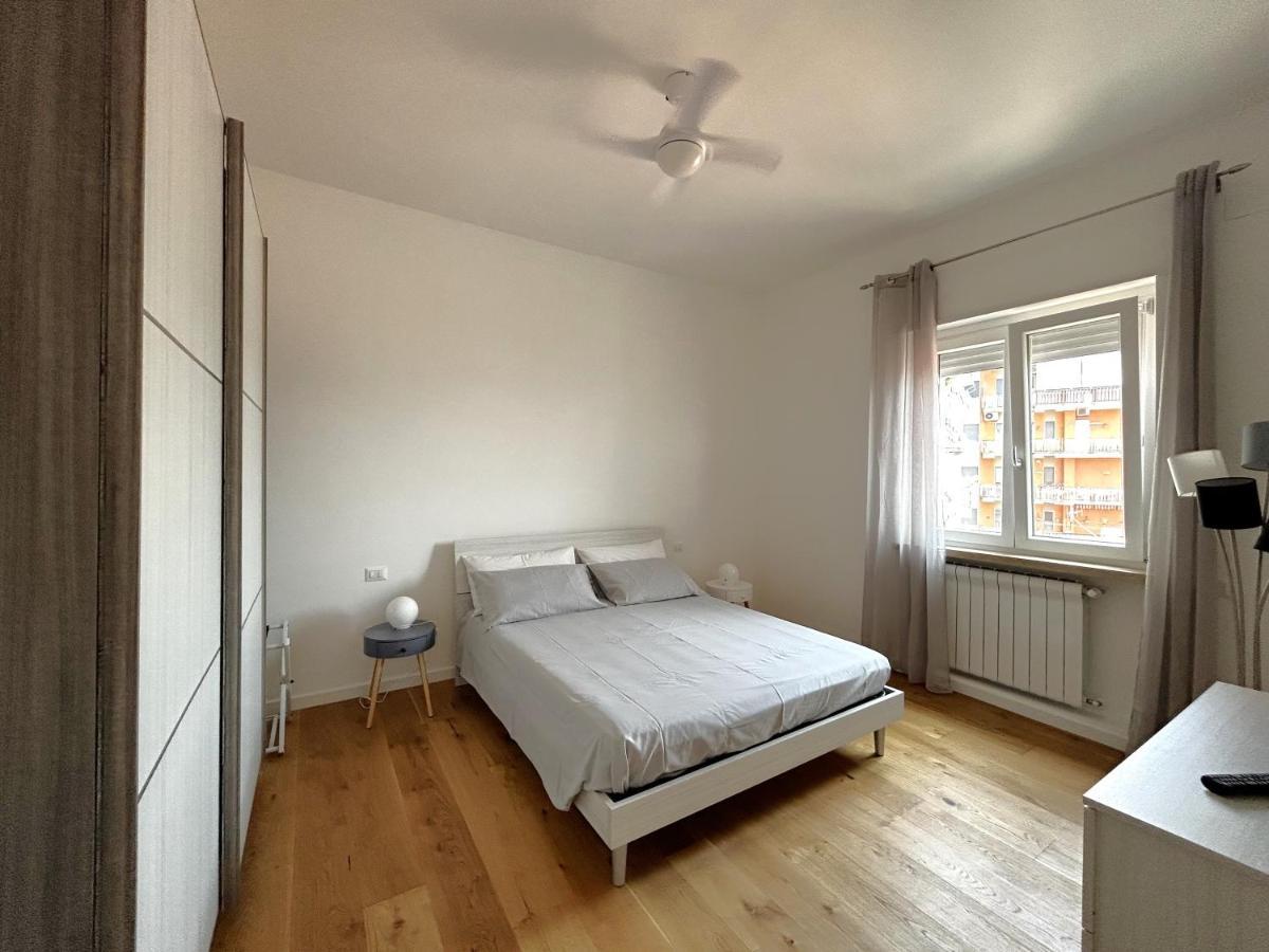 Appartamento A Casa Di Roberta Salerno Esterno foto