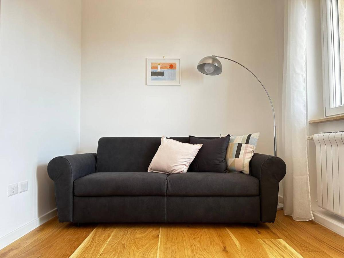Appartamento A Casa Di Roberta Salerno Esterno foto