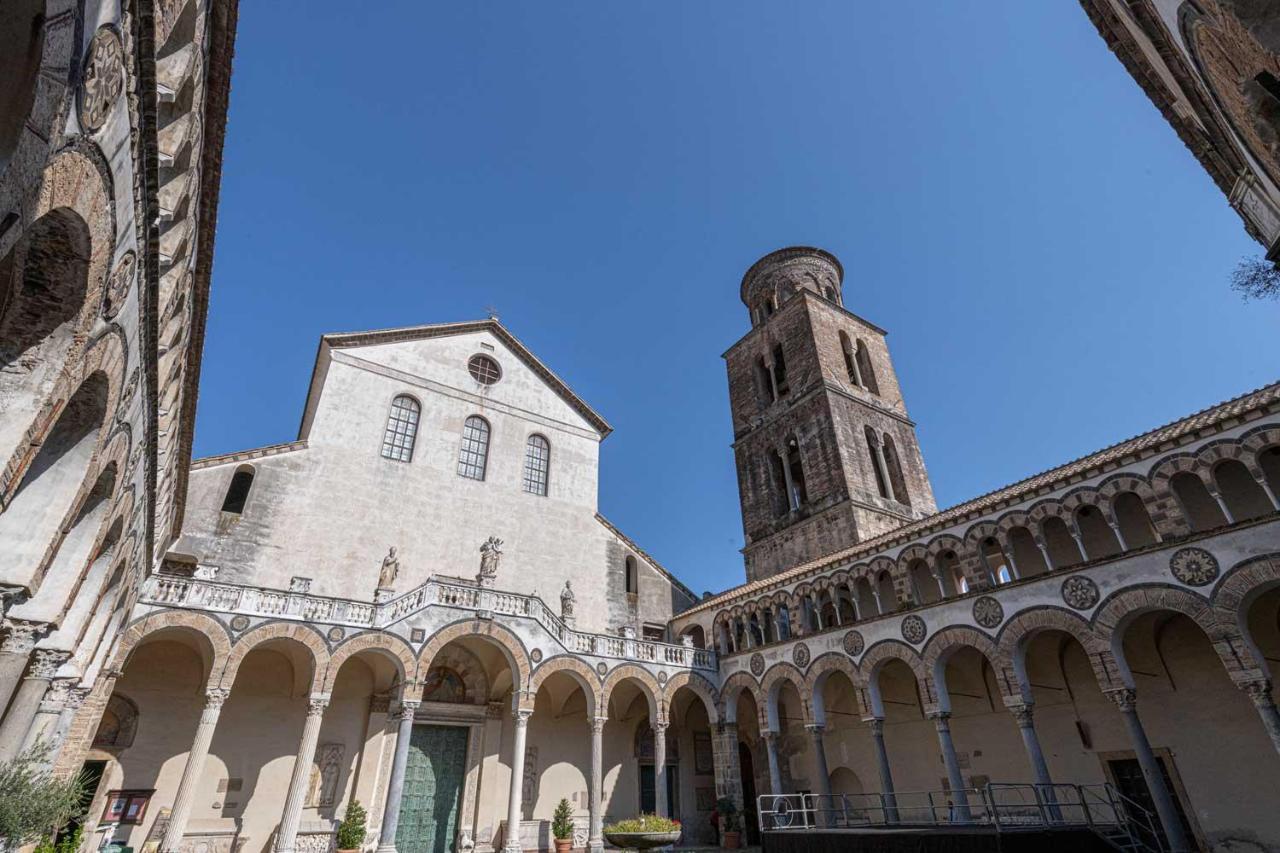 Appartamento A Casa Di Roberta Salerno Esterno foto
