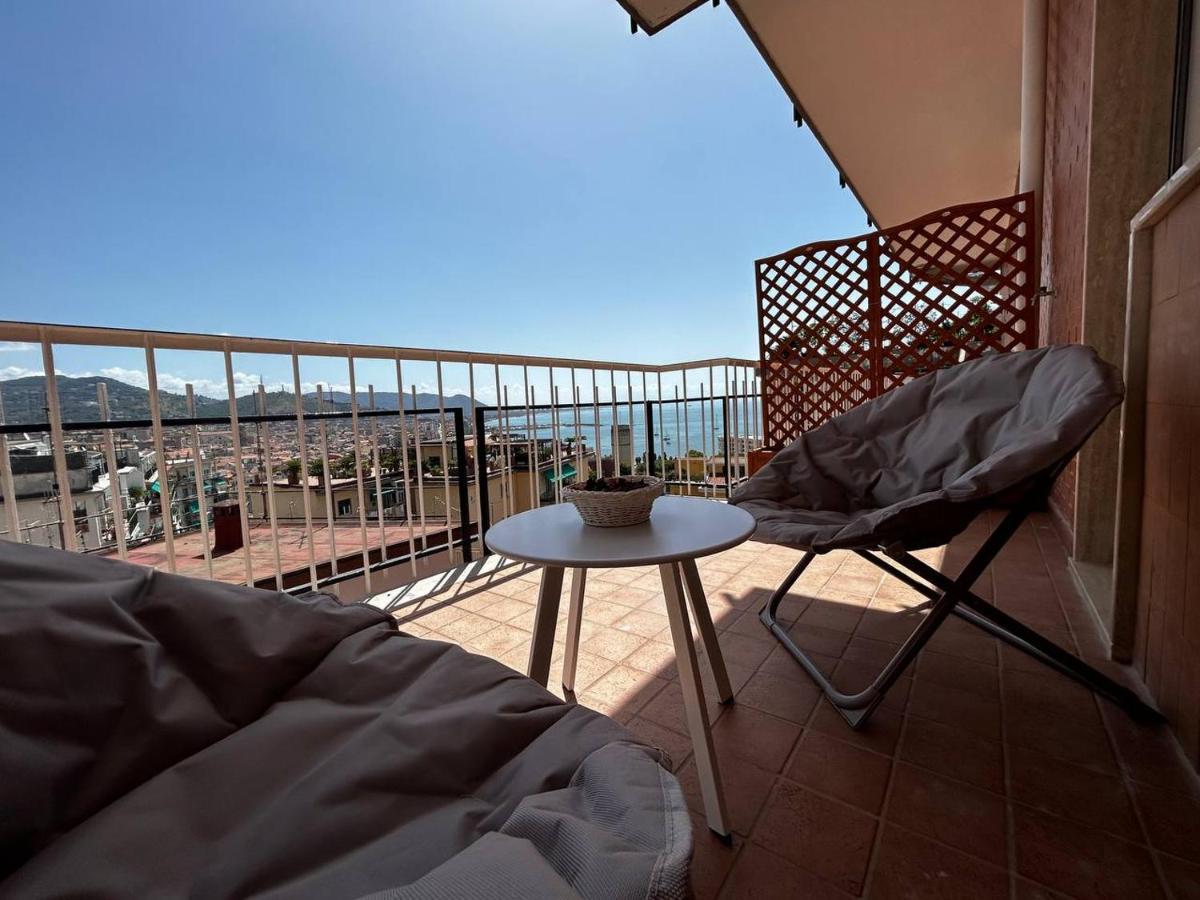 Appartamento A Casa Di Roberta Salerno Esterno foto
