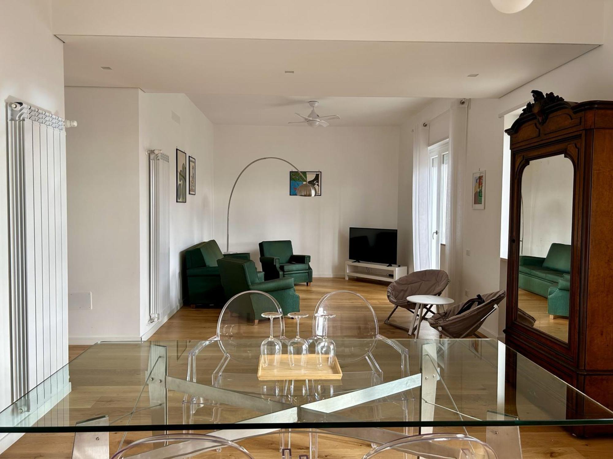 Appartamento A Casa Di Roberta Salerno Esterno foto