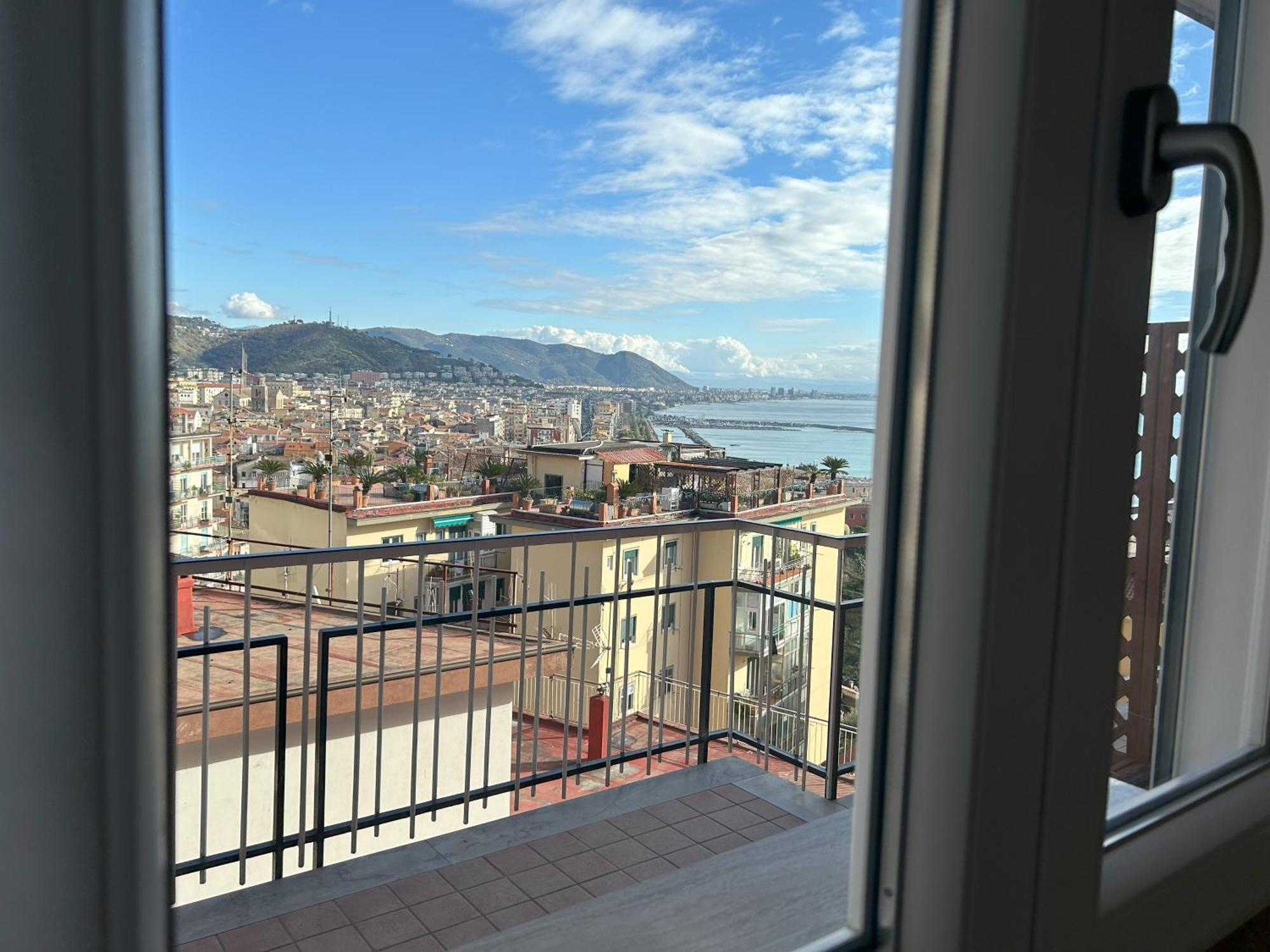 Appartamento A Casa Di Roberta Salerno Esterno foto